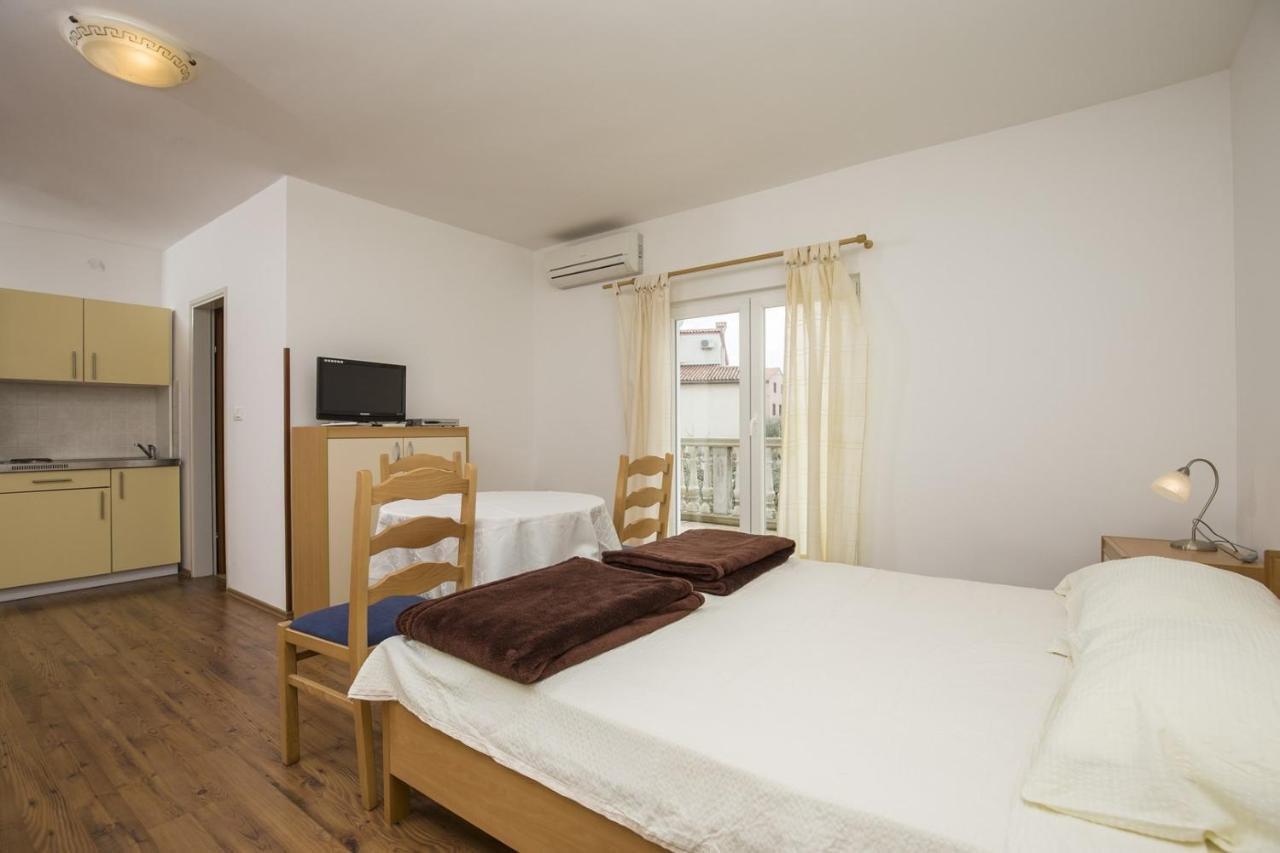 Bogdan 77 Maison d'hôtes 3*