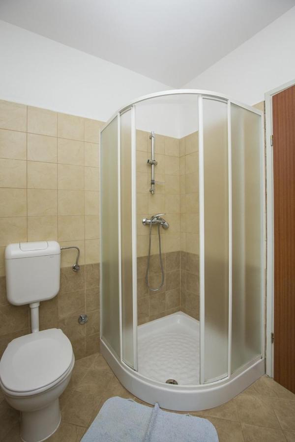 Affittacamere Bogdan 77 3*