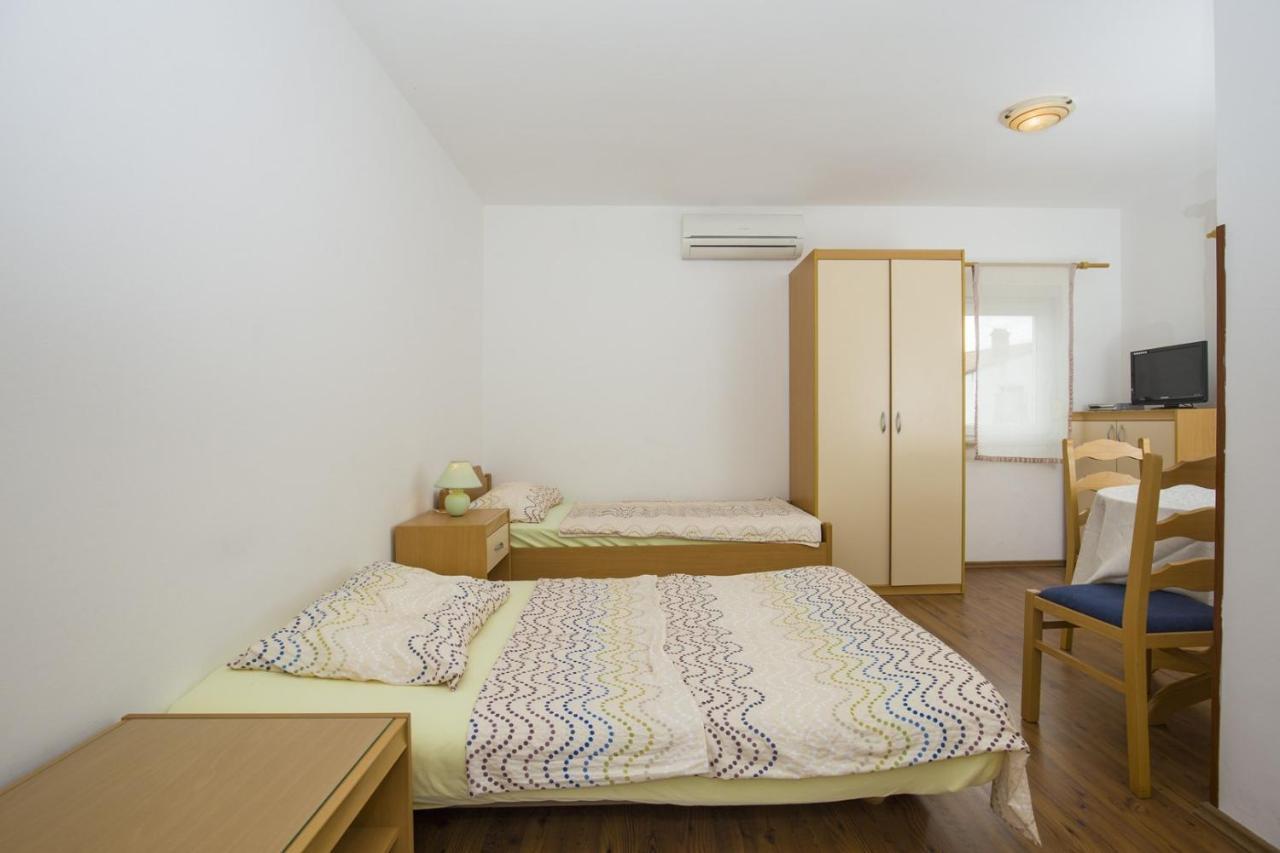 Studios Bogdan 77 Gostinjska kuća 3*